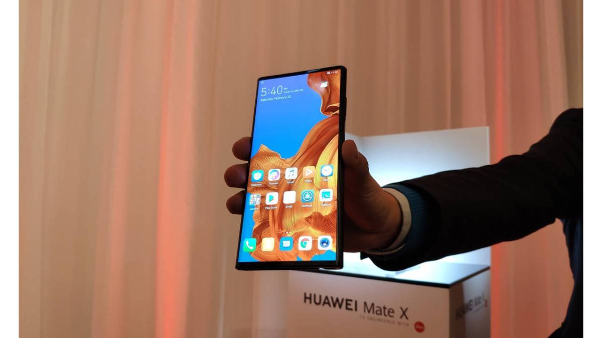 Huawei tests 5G on its Mate X and speed is brutal [Video]