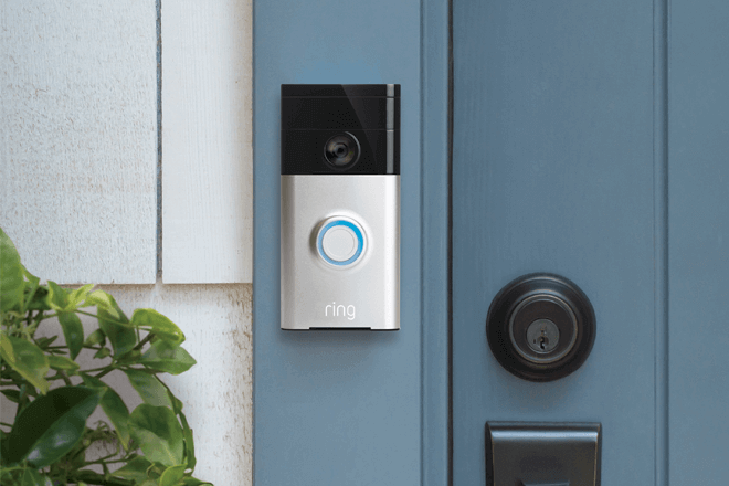 5 reasons to install a smart home security system