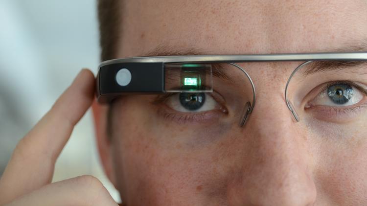This is the new generation of Google Glass for business