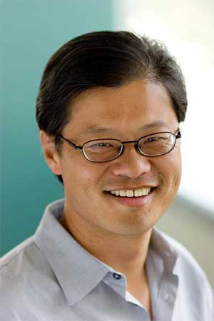 jerry yang, ex-ceo of yahoo